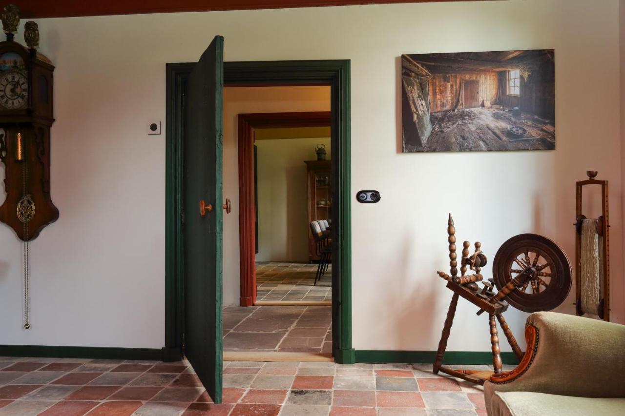 Villa Hoogheem Erfgoed & Logies à Nieuwolda-Oost Extérieur photo